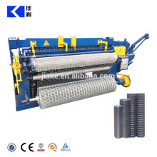 Hot dip galvanized welded roll mesh machine